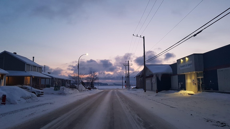 Le bas de la ville de Sept-Îles, l'hiver. 