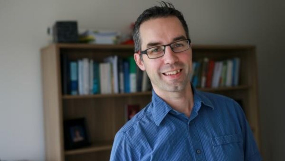 Un professeur d'économie à l'Université de Windsor.