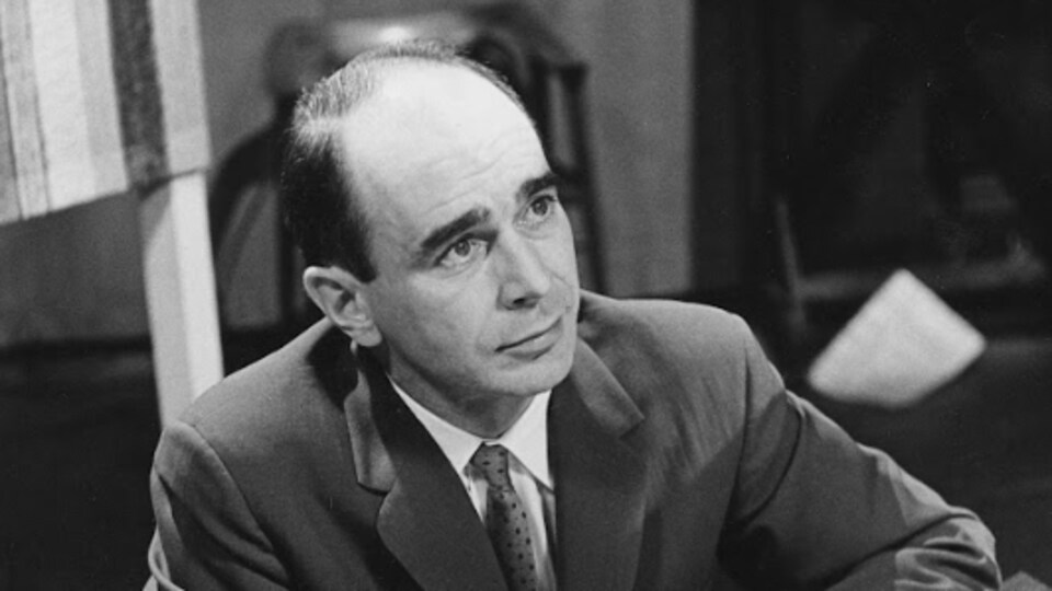 Jacques Hébert à l'émission « Réalités économiques » en 1963.