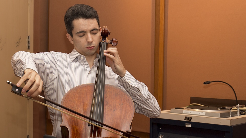Le violoncelliste Stéphane Tétreault