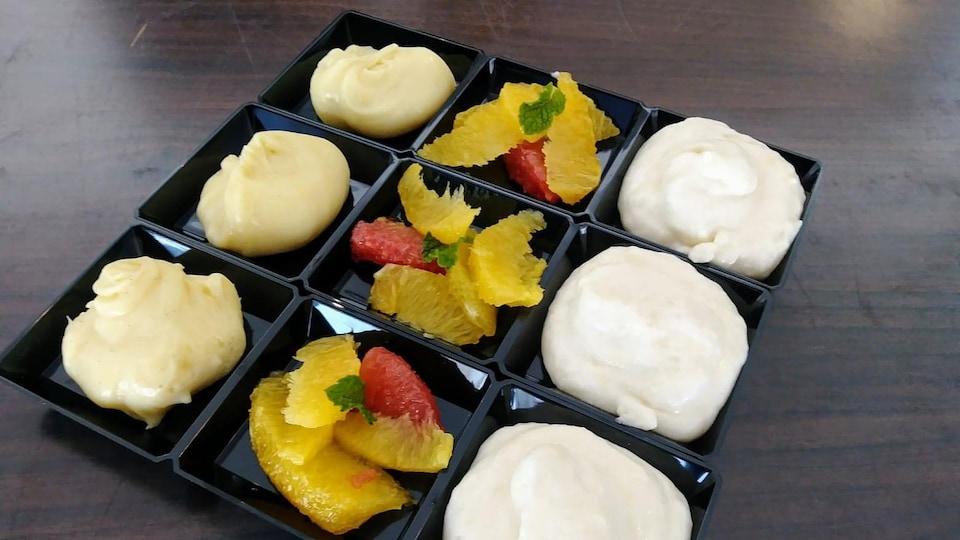 La recette de suprême d'agrumes, crémeux à l'orange et au chocolat blanc et mousse à la banane de Manon.