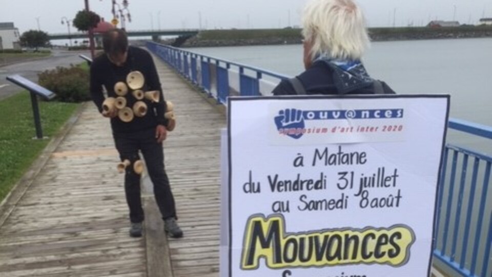 L'artiste en résidence, Emmanuel Guy et le performeur et directeur artistique, Rodolphe-Yves Lapointe, Symposium d'art inter Mouvances