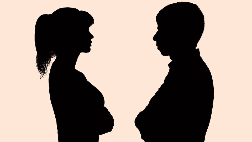 The opposition of the sexes: men and women, the silhouette of a young couple opposite each other