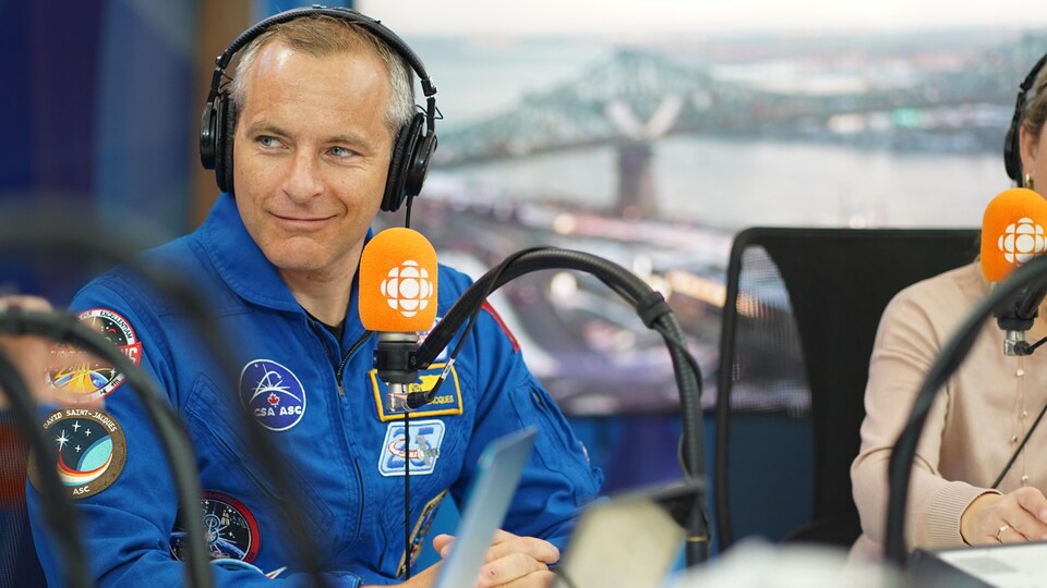 L'astronaute David Saint-Jacques en entrevue avec Patrick Masbourian.
