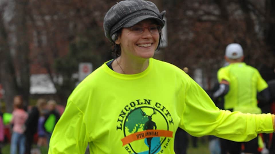 Michèle Laframboise en plein marathon de Mississauga en 2016.