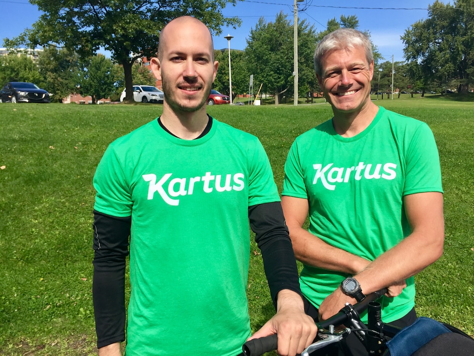Philipe Oligny est le fabriquant du Kartus et Marc Therrien est celui qui en a eu l'idée. Il organise également les courses partagées.