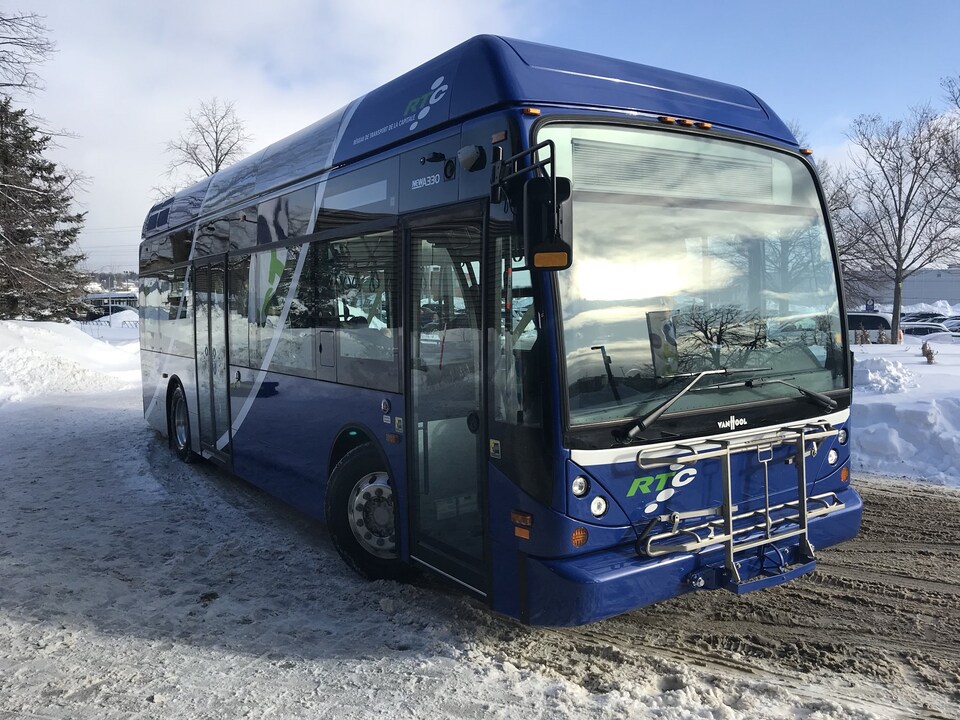 Le RTC a présenté son premier midibus