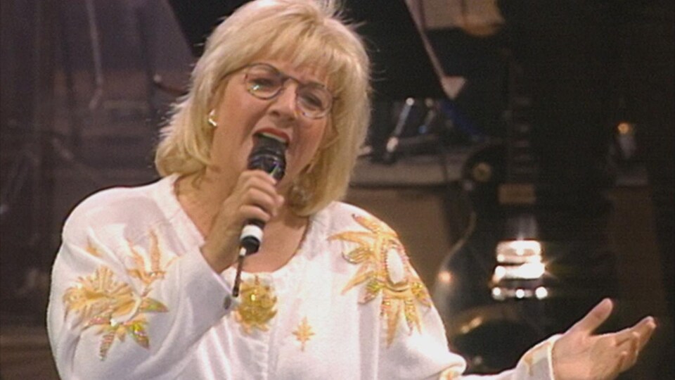 Angèle Arsenault chante au CMA 1994.