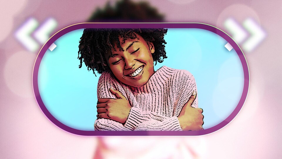 Illustration d'une femme souriante qui tient ses bras.