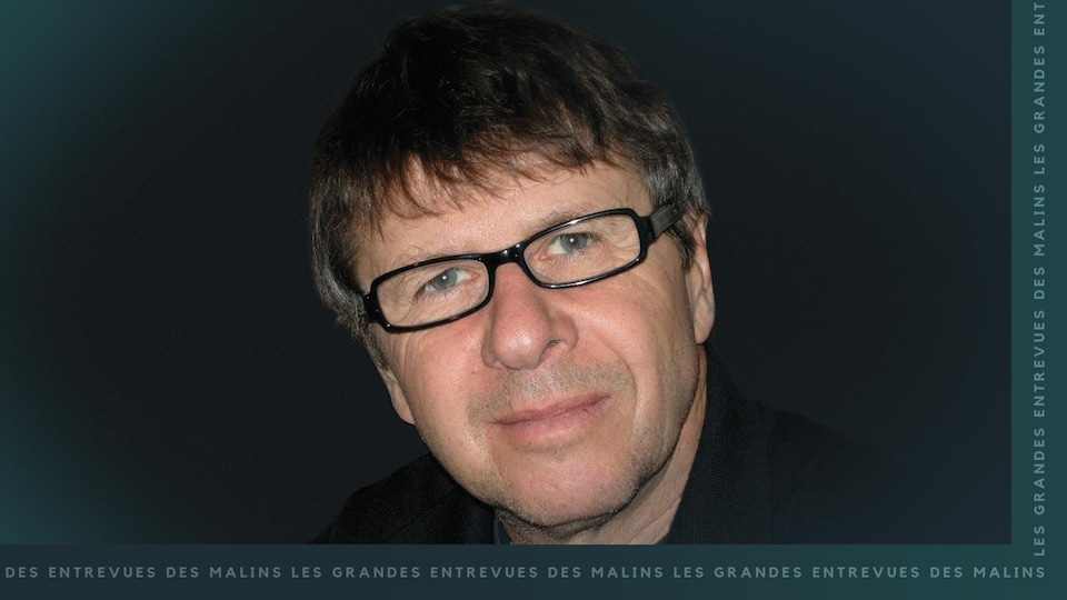 Marc Haentjens, souriant devant la caméra.