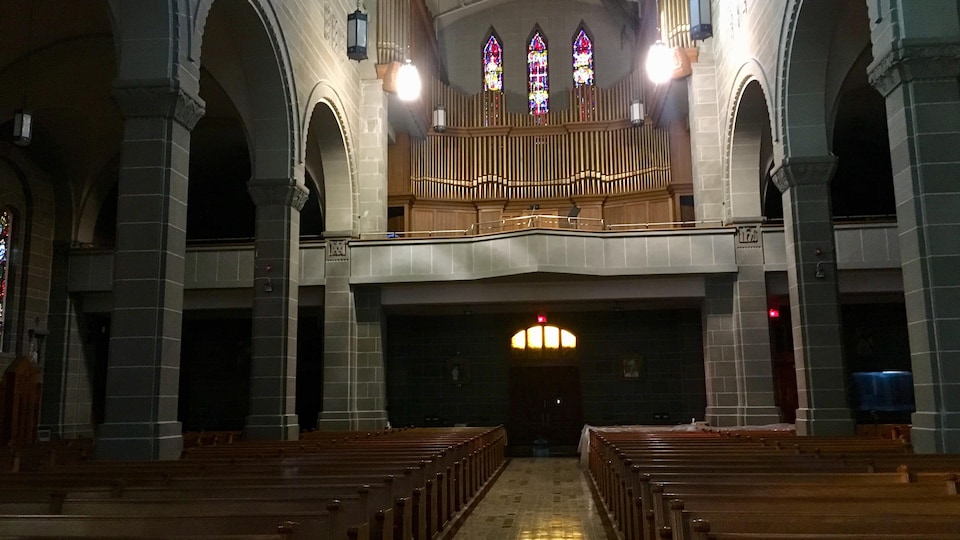 L'orgue Casavant vue de loin.
