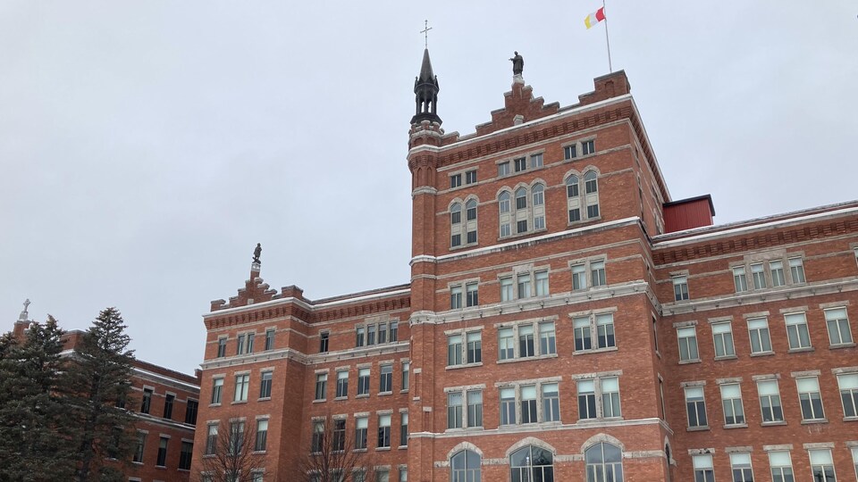 Le Séminaire de Sherbrooke.