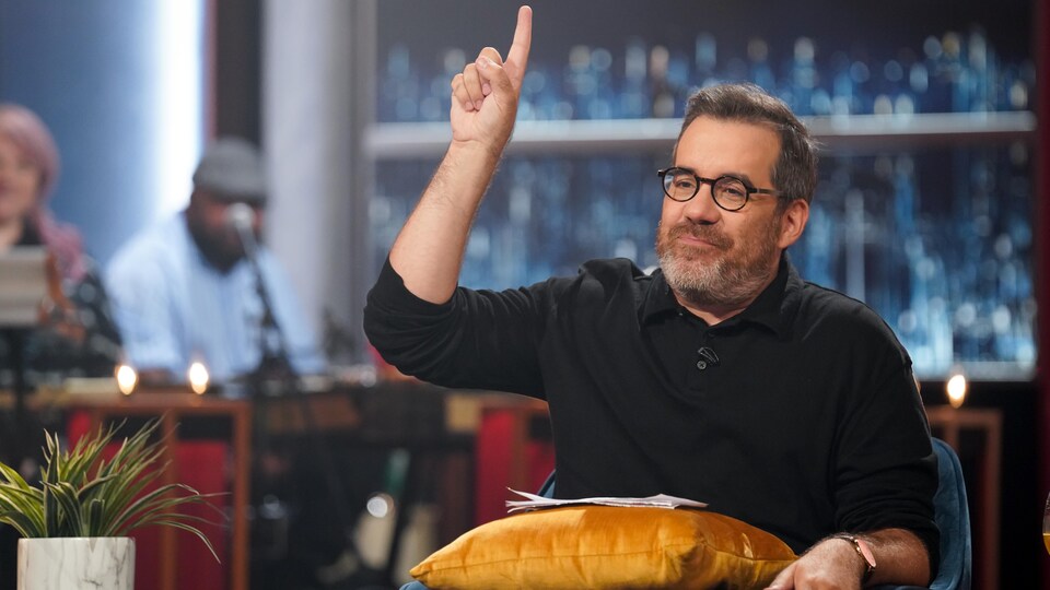 Jean-Sébastien Girard lève le doigt.