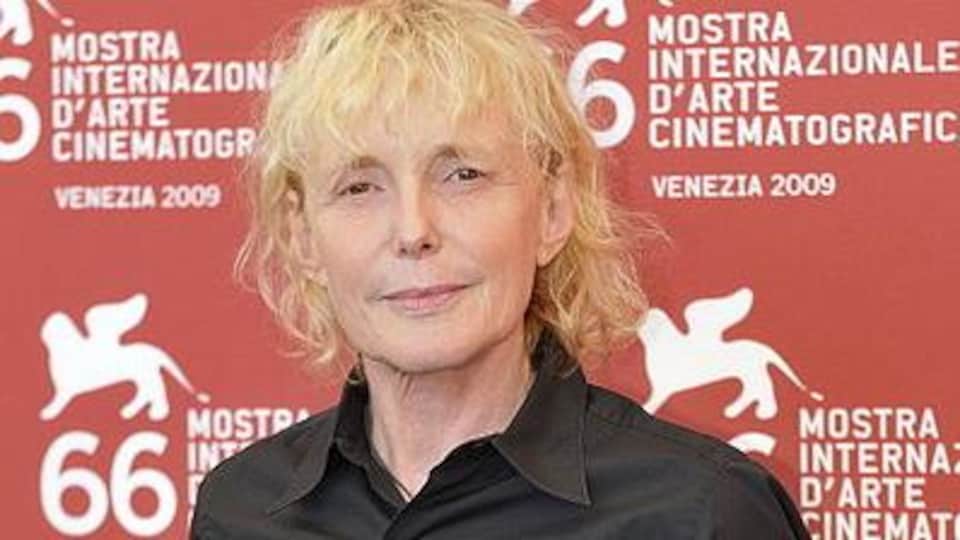 La cinéaste Claire Denis pose au Festival de Venise