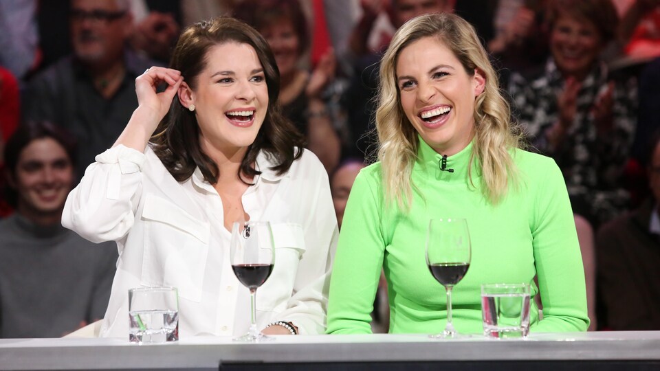 Elles présentent leur spectacle : Su’l gros vin.