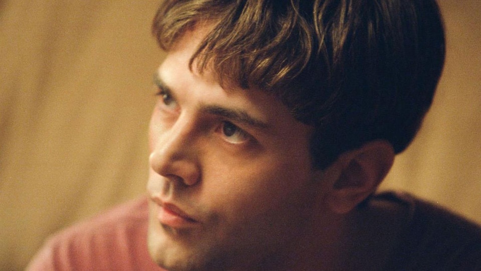 Xavier Dolan en gros plan.