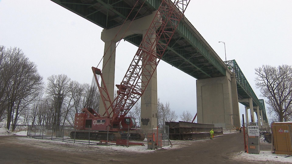 La phase préparatoire des travaux sur le pont Laviolette se poursuit