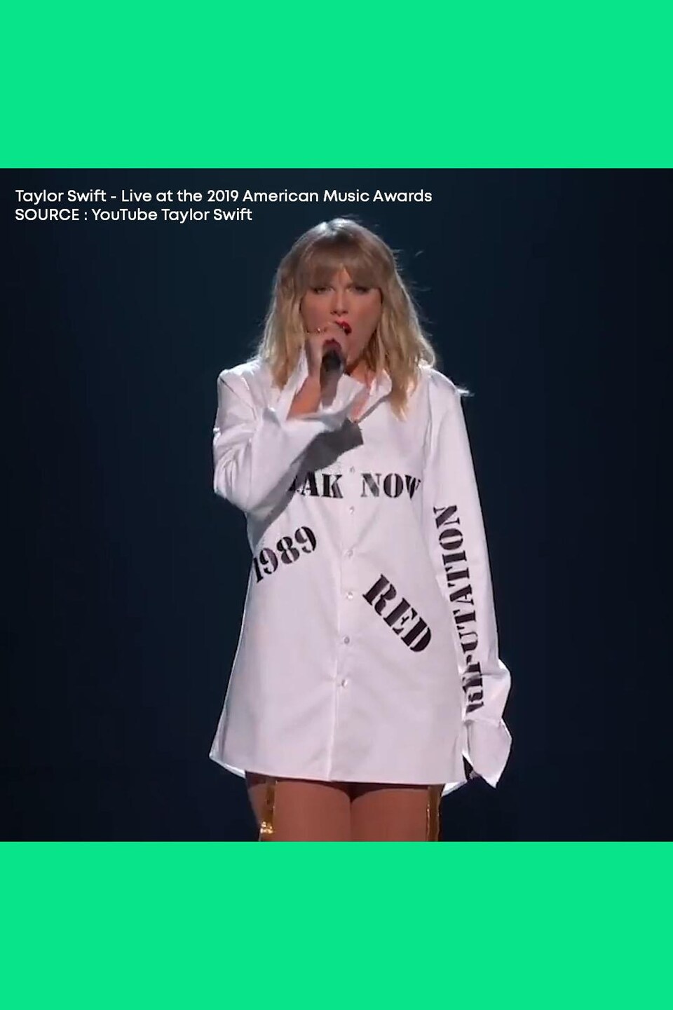 Taylor Swift en prestation aux « American Music Awards ».
