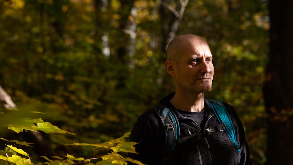 Portrait de Sergio Rossi aux parc national des Monts-Valin, tout près de Chicoutimi. 
