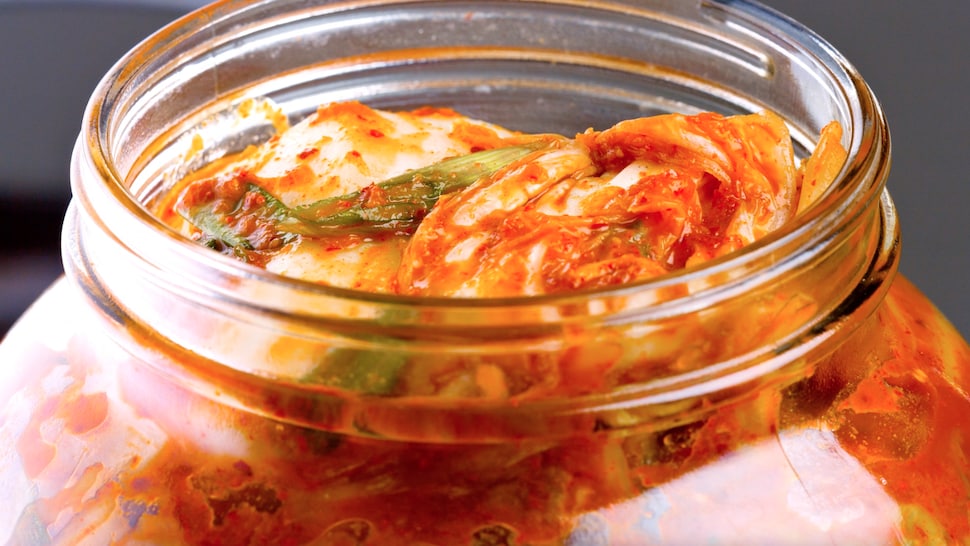 Un pot de kimchi.