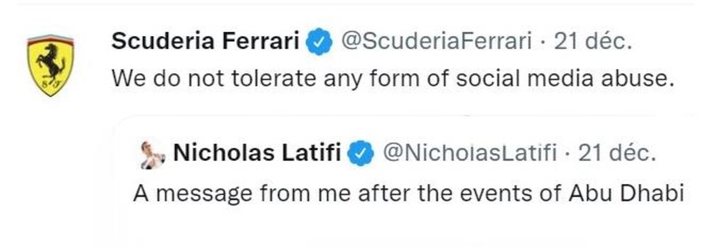 Deux phrases en anglais sur le compte Twitter de l'équipe italienne Ferrari. On aperçoit l'emblème de Ferrari à gauche du message. 