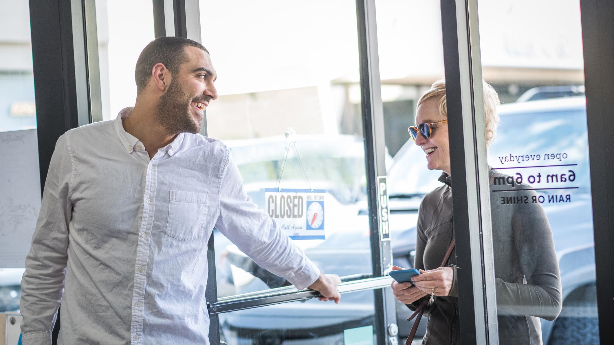 Reportage : Êtes-vous courtois dans la rue? 
Reportage : Êtes-vous courtois dans la rue?
