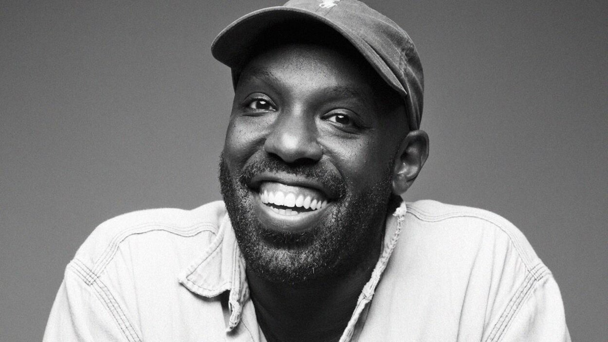 Le rappeur Shad enseigne le hip-hop à l’université | Radio-Canada