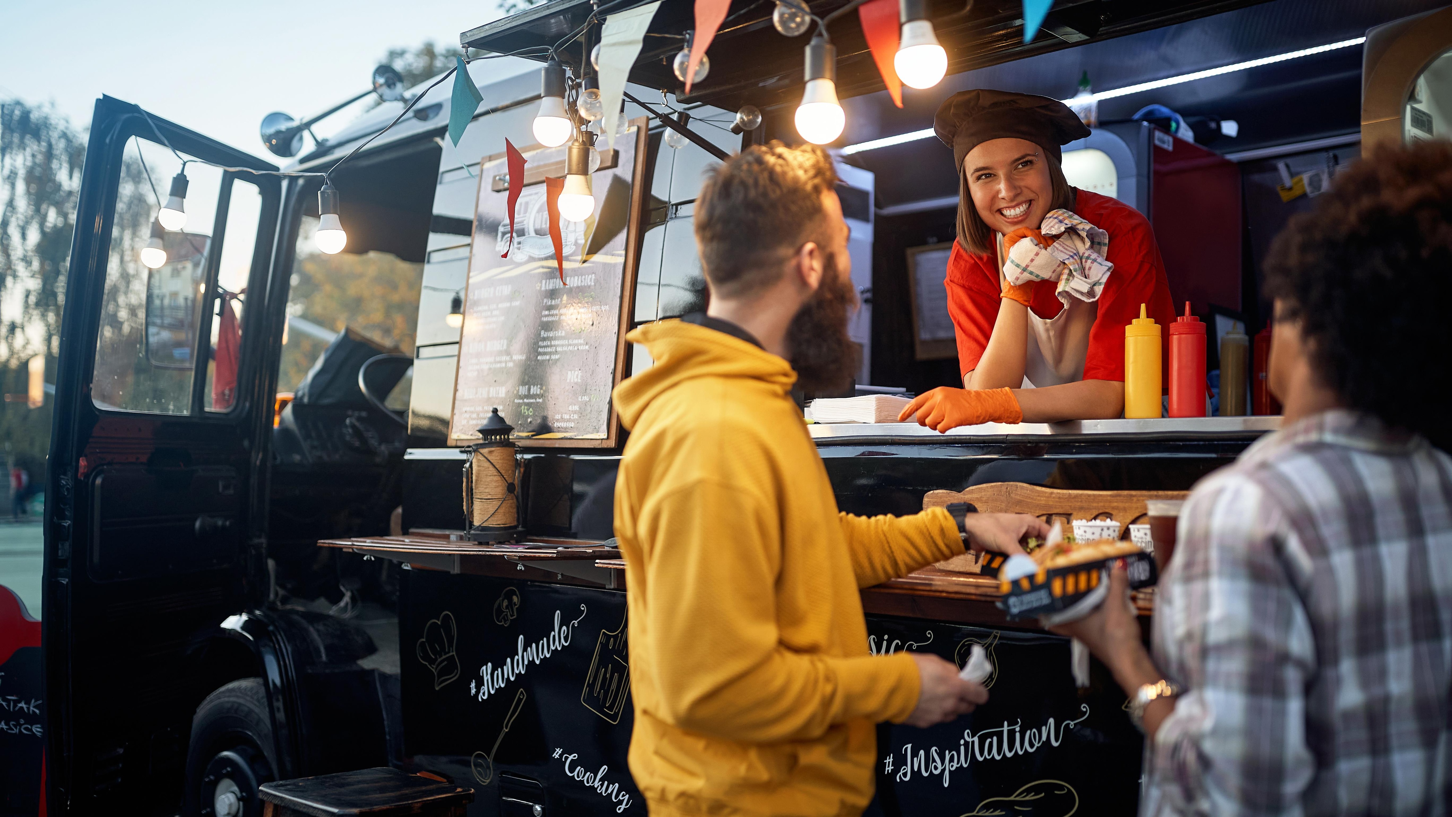 Fausse compétition entre restaurateurs et camions de bouffe de rue?
Fausse compétition entre restaurateurs et camions de bouffe de rue?