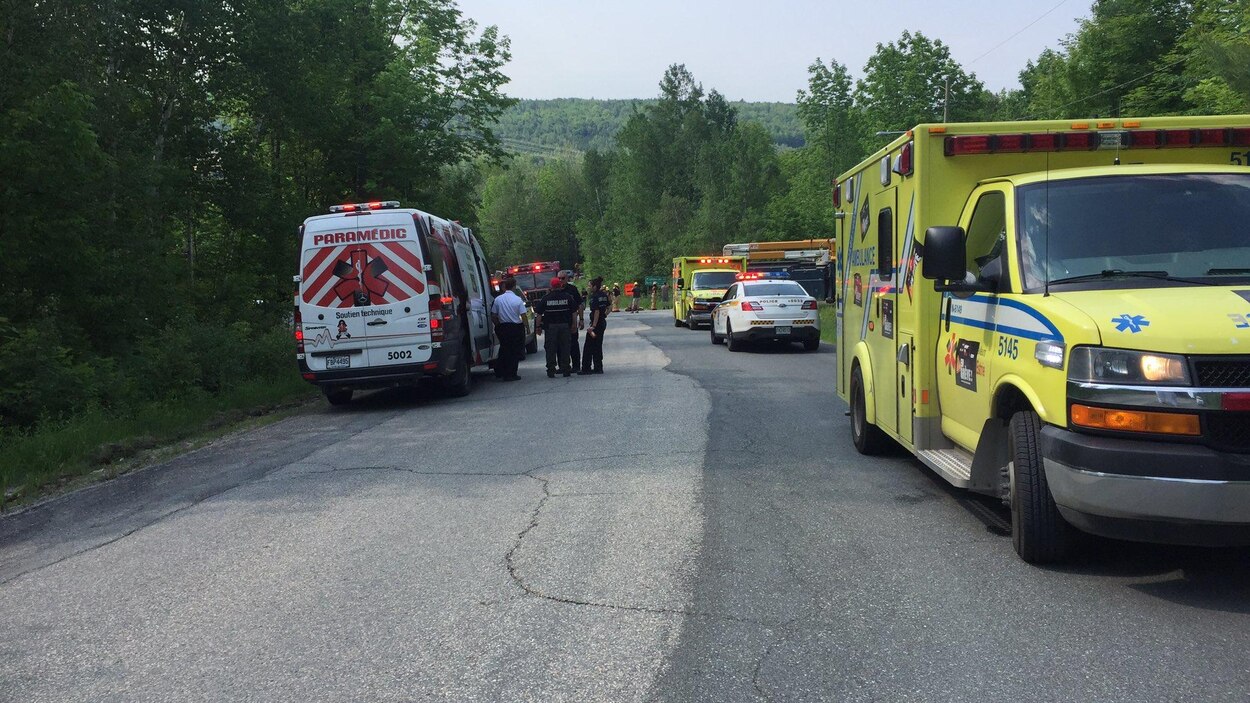 Un homme meurt écrasé sous son camion dans le Canton de Hatley Radio
