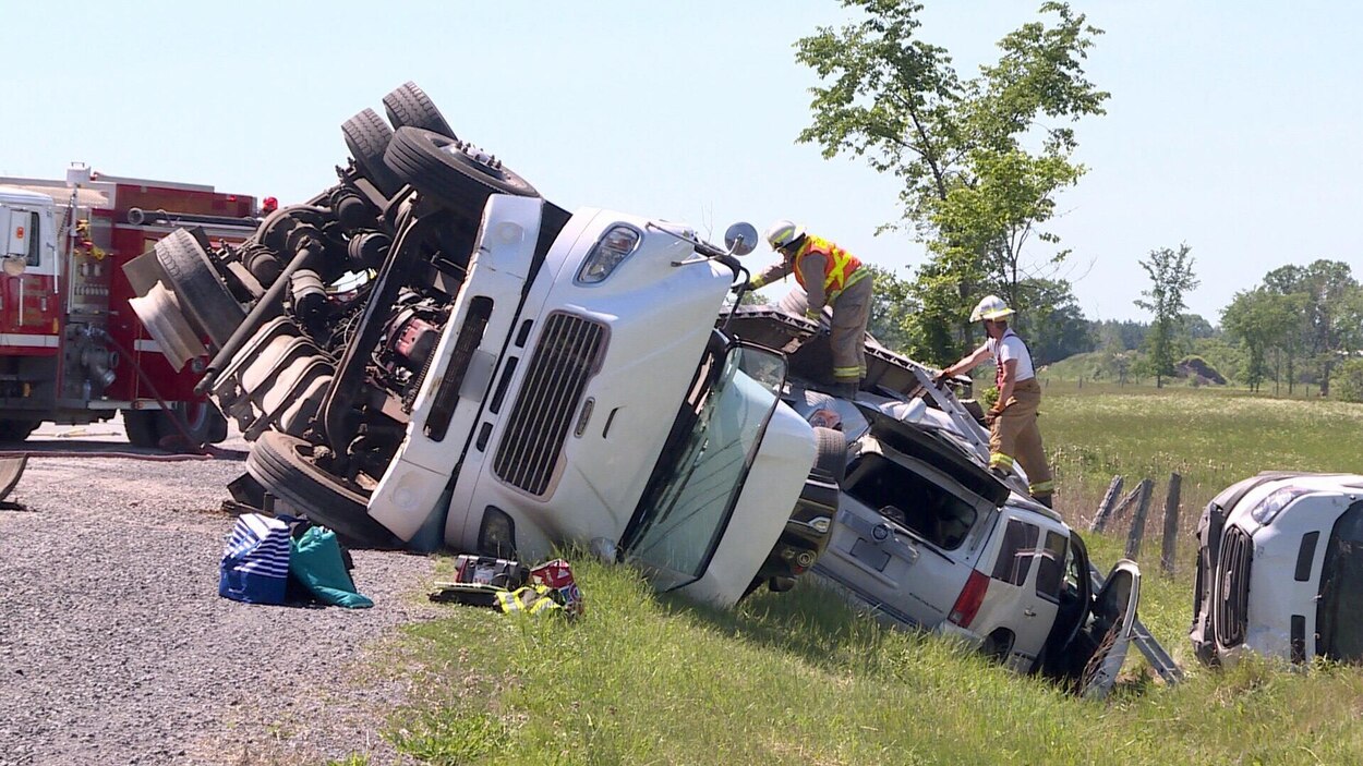 Une personne héliportée après une violente collision sur la route de