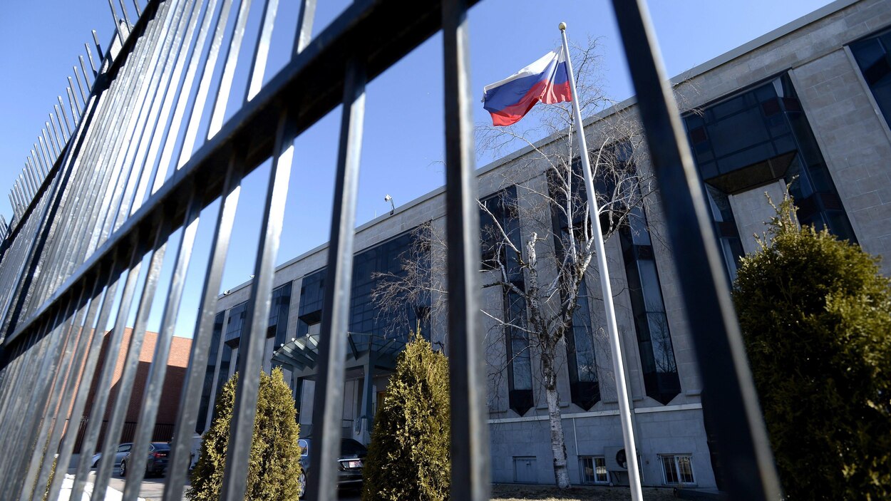 Canada's controversial presence at a Russian Embassy ceremony in Ottawa |  War in Ukraine