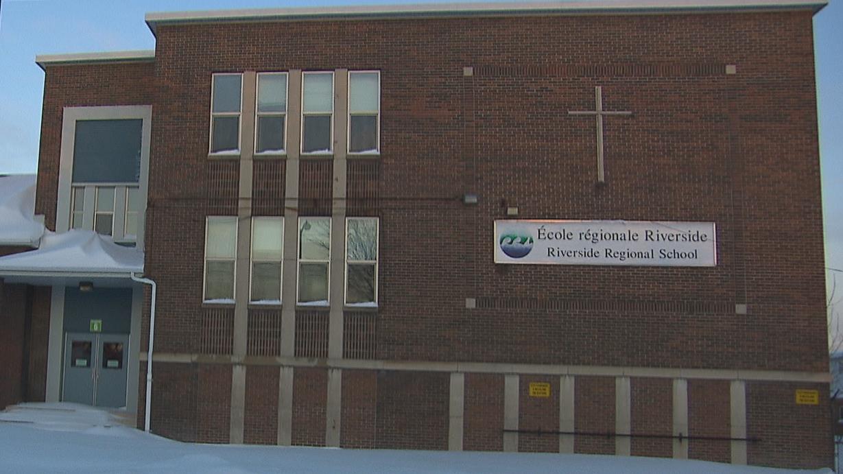 Ecole Riverside Loge m’entraide écarte l’ancienne école Riverside | Radio-Canada