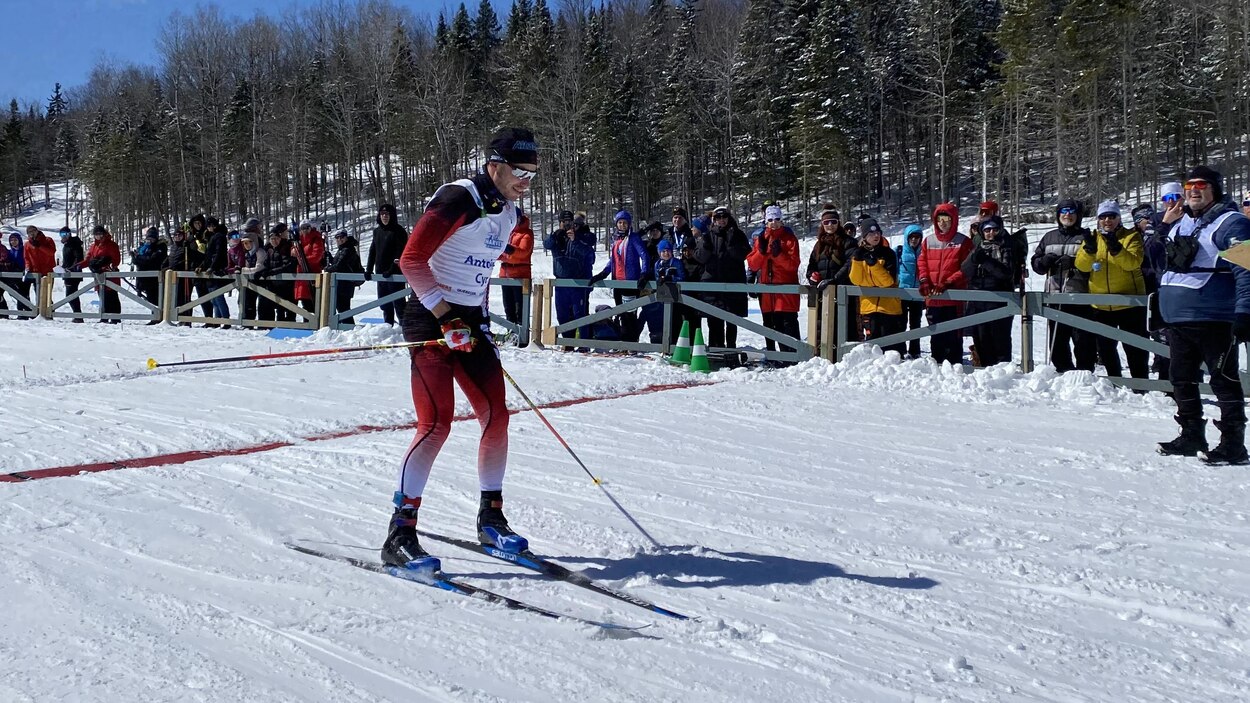 Antoine Cyr remporte la Classique Alex Harvey | Radio-Canada