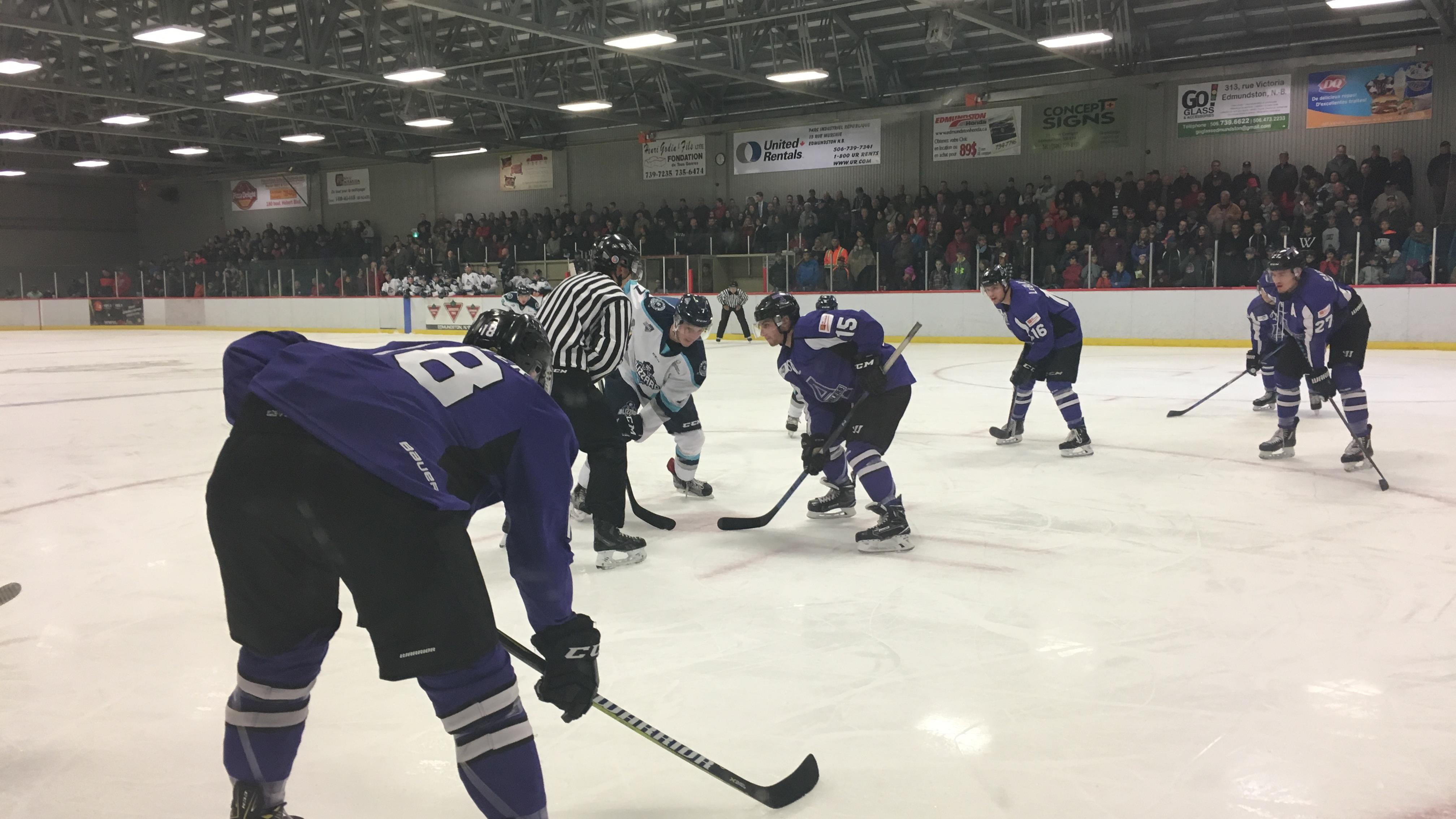 Le Blizzard d'Edmundston domine le hockey junior A canadien Le réveil