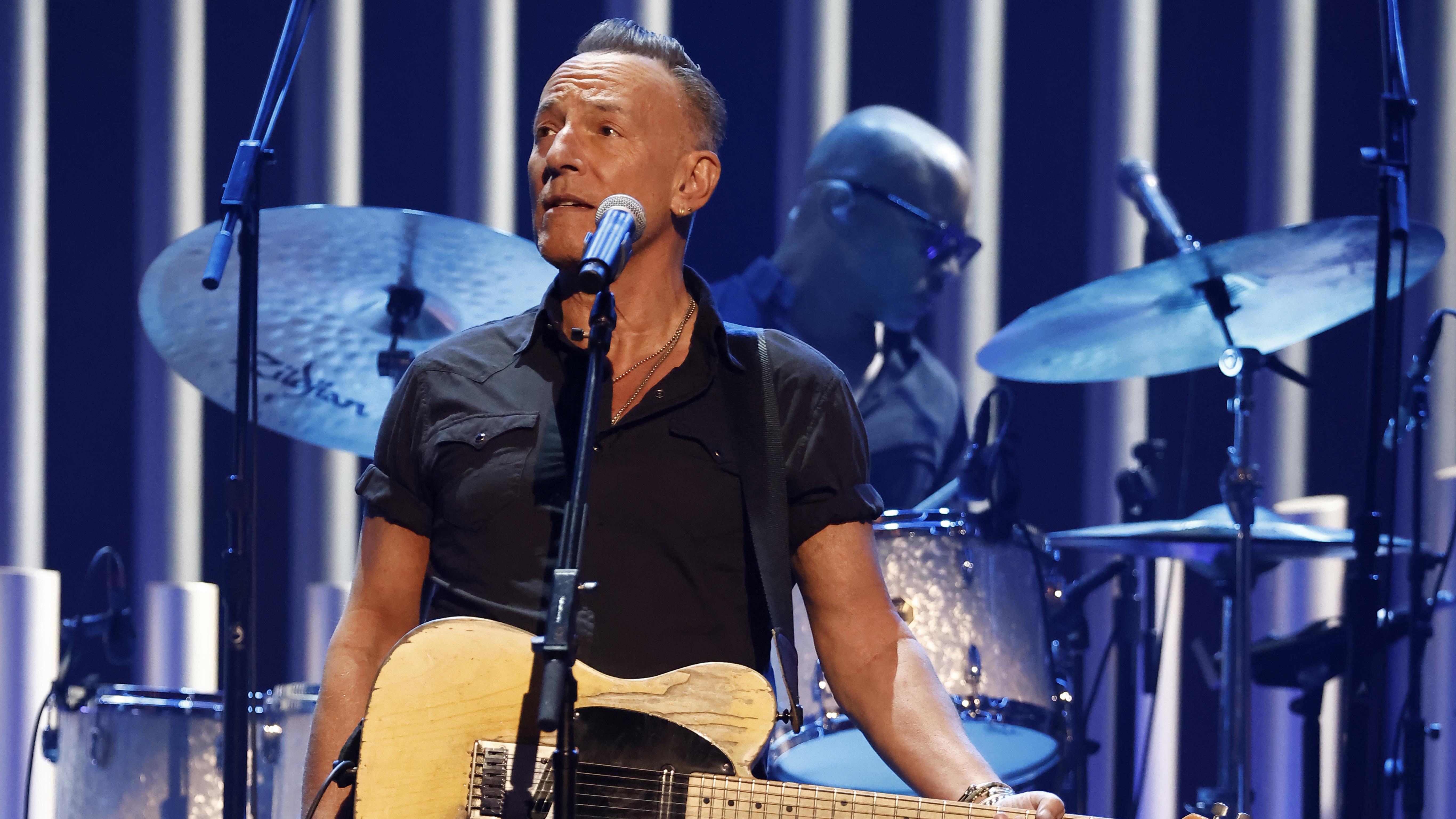 Bruce Springsteen Canadian Bruce Springsteen sortira un album de reprises en novembre | Radio-Canada