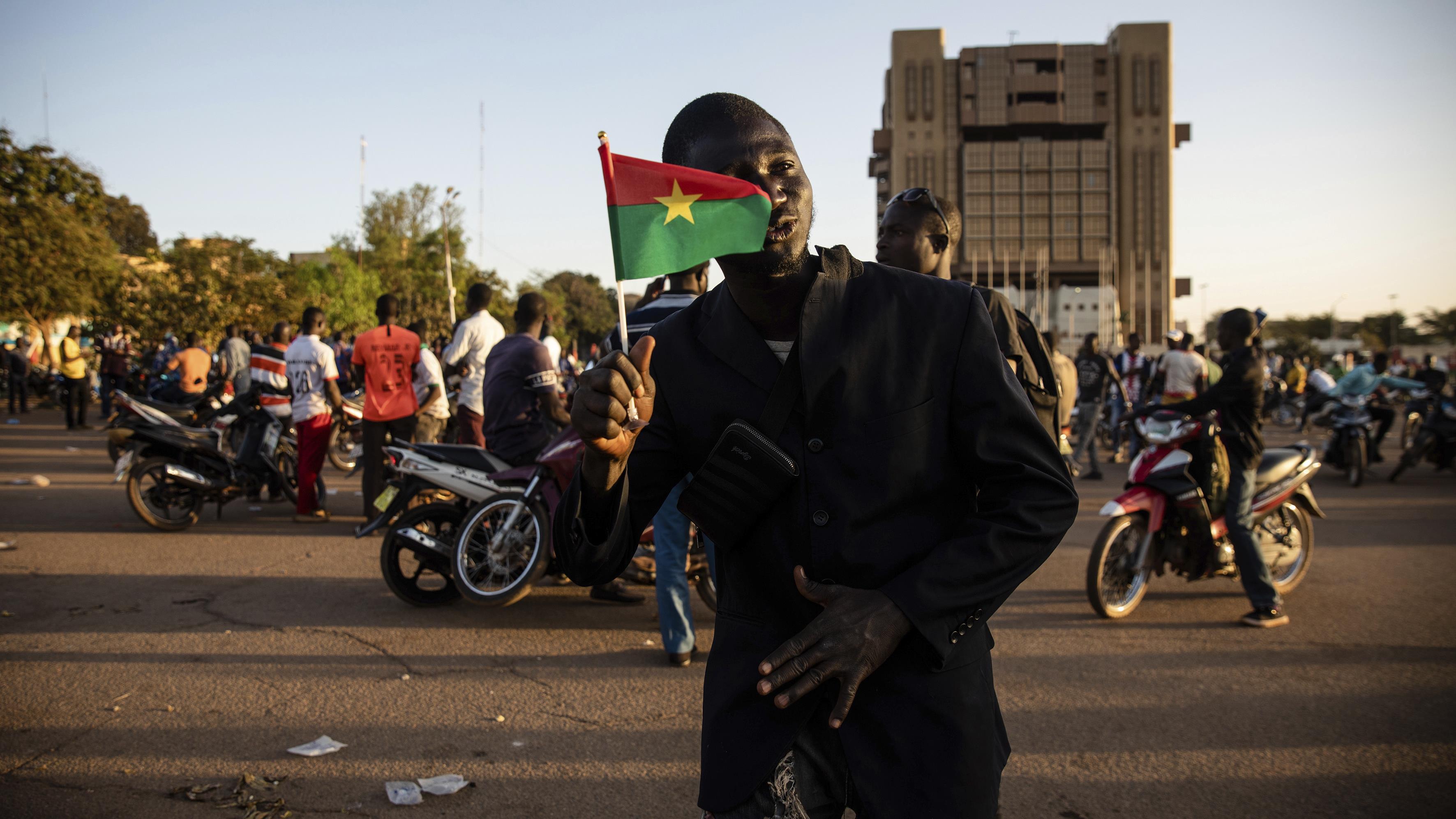 Le Coup D’État Au Burkina Faso Condamné Par La Communauté ...