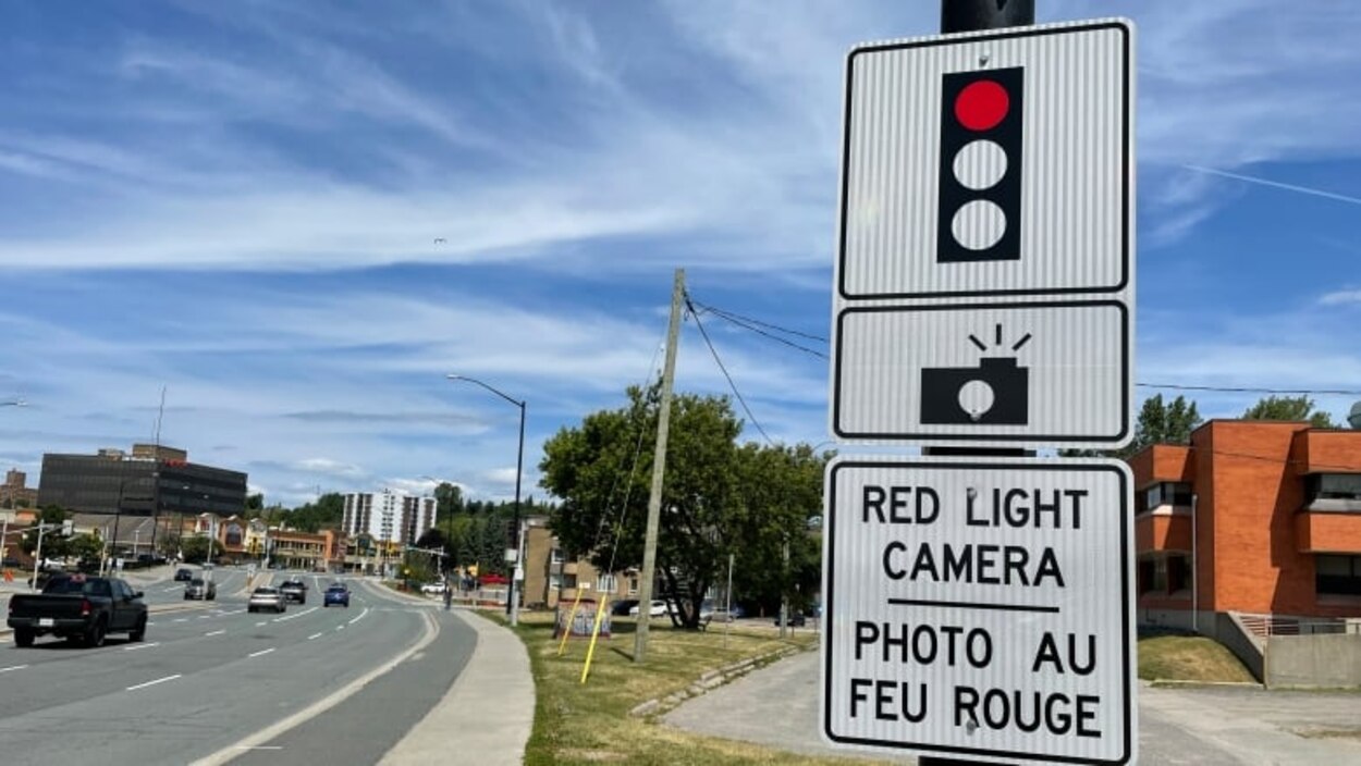 VIDÉOJOURNAL – 7800 contraventions grace aux caméras | En bref | Radio ...