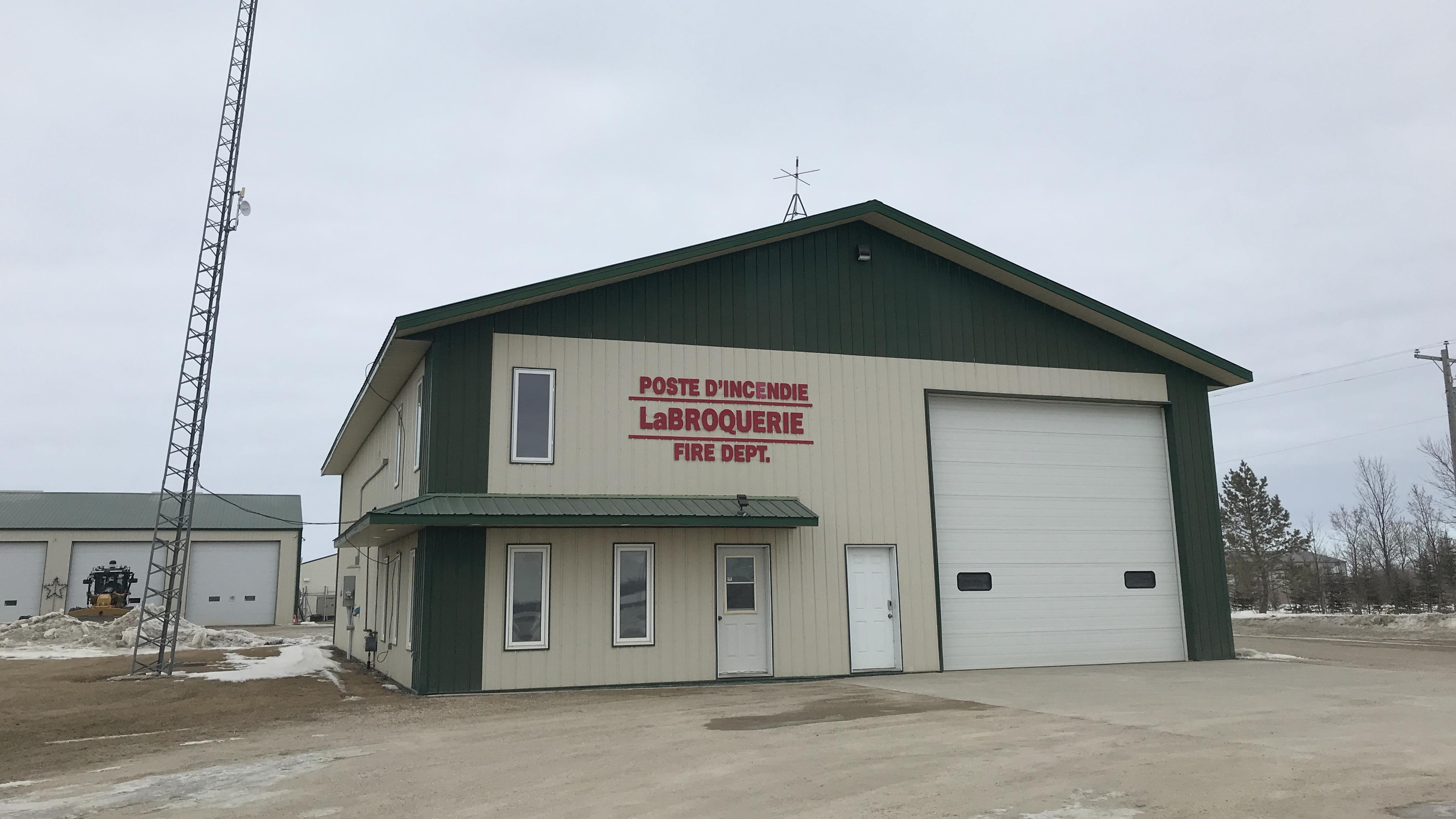 6 nouveaux pompiers à la caserne de La Broquerie