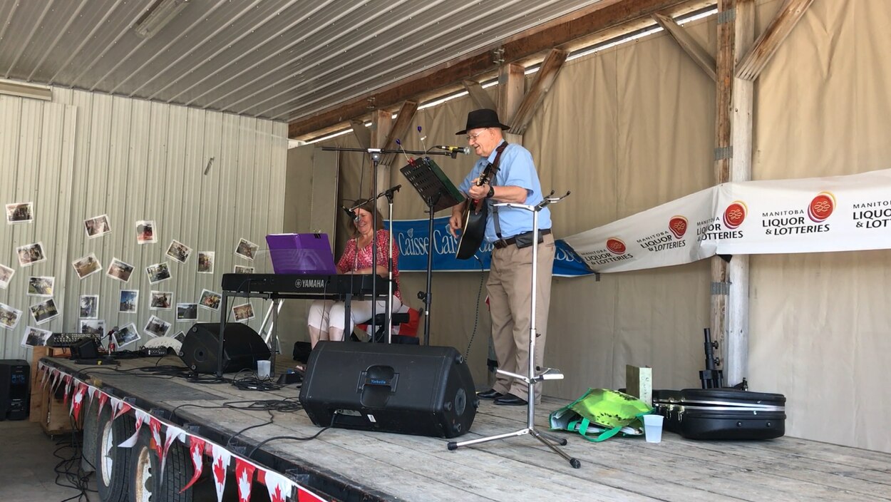 10e anniversaire du festival Salut Voisin à NotreDamedeLourdes