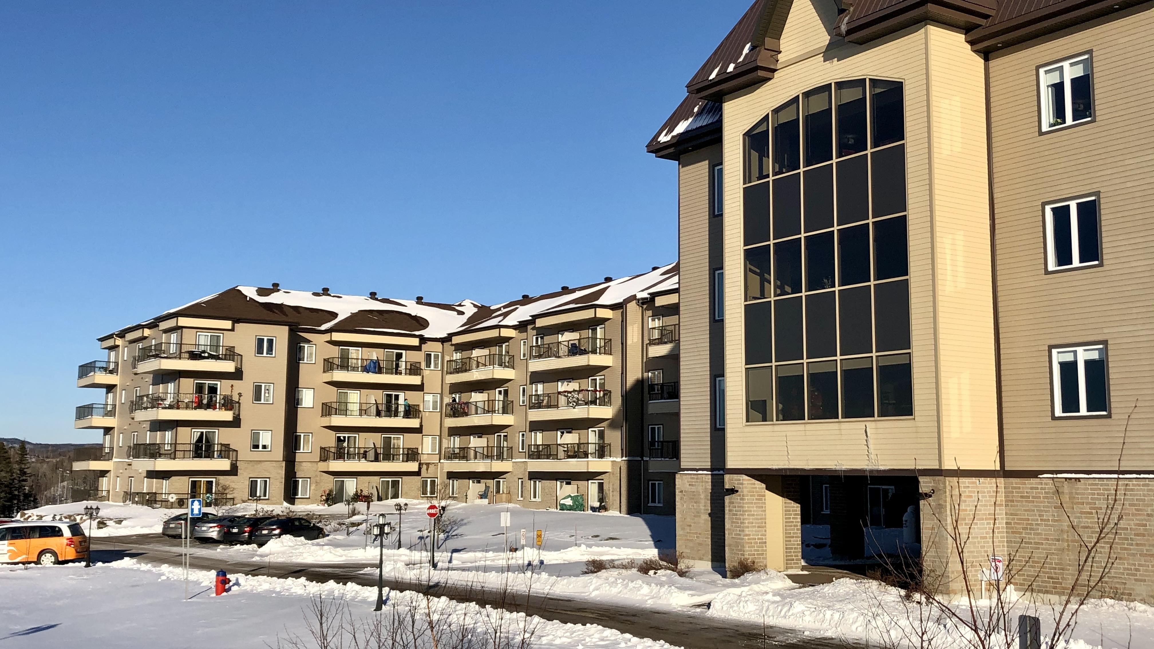 Éclosion au Château