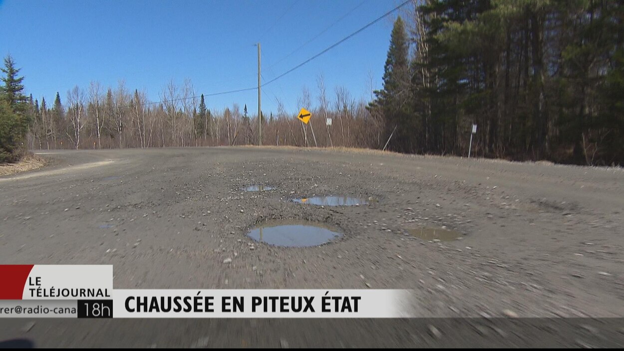 Chaussée en piteux état SainteCéciledeWhitton demande à Québec d