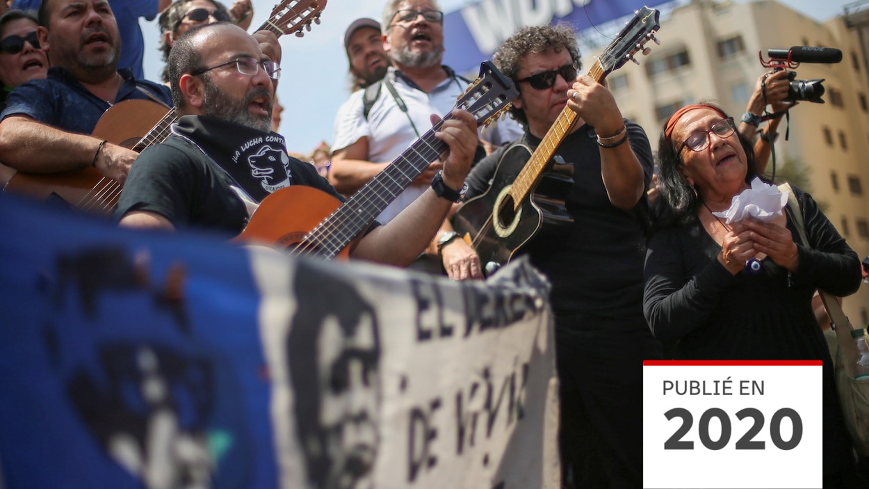 Chile: Manifestaciones a favor y en contra de una nueva constitución