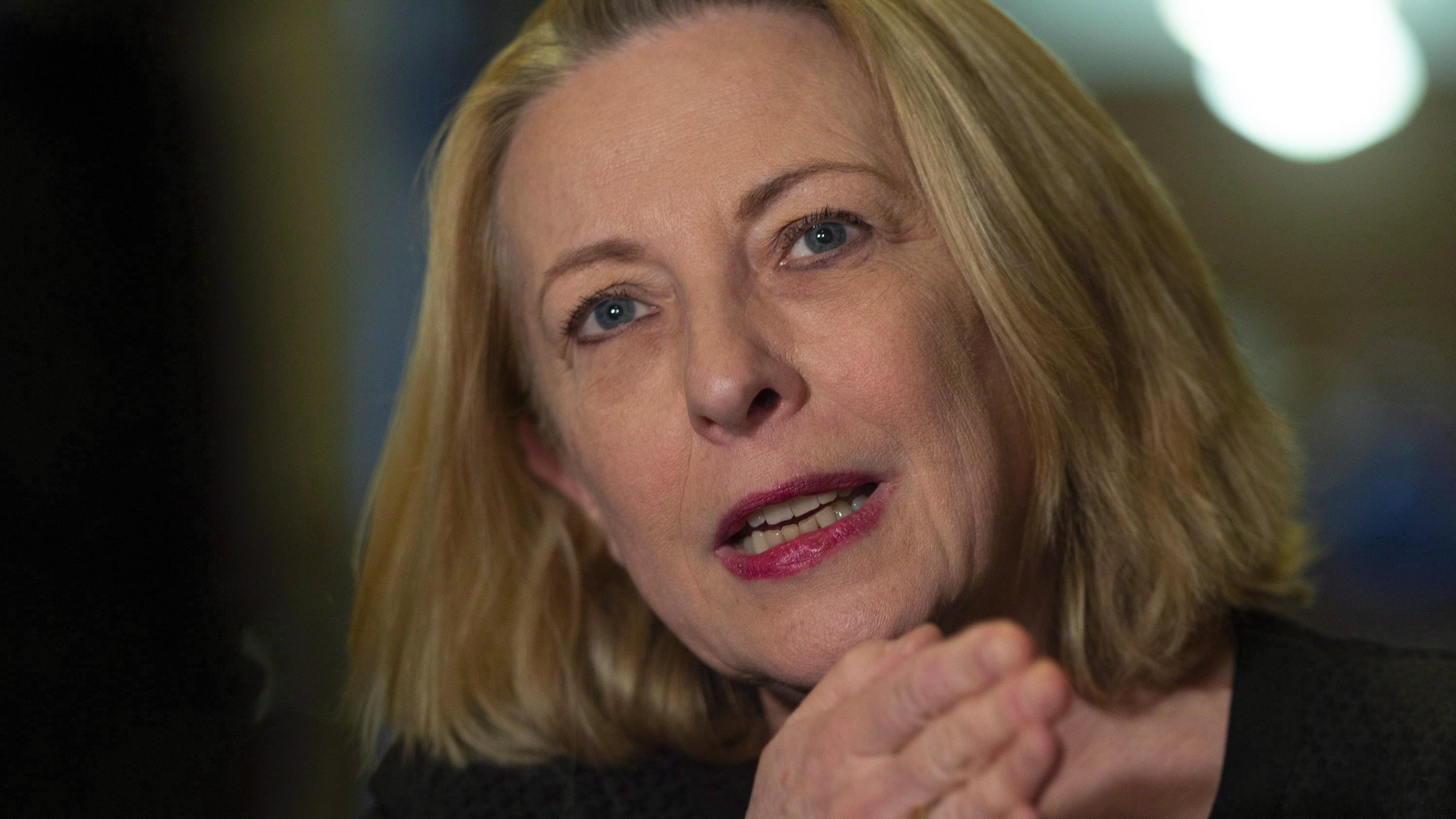 Christine StPierre pose un regard sur ses multiples vies