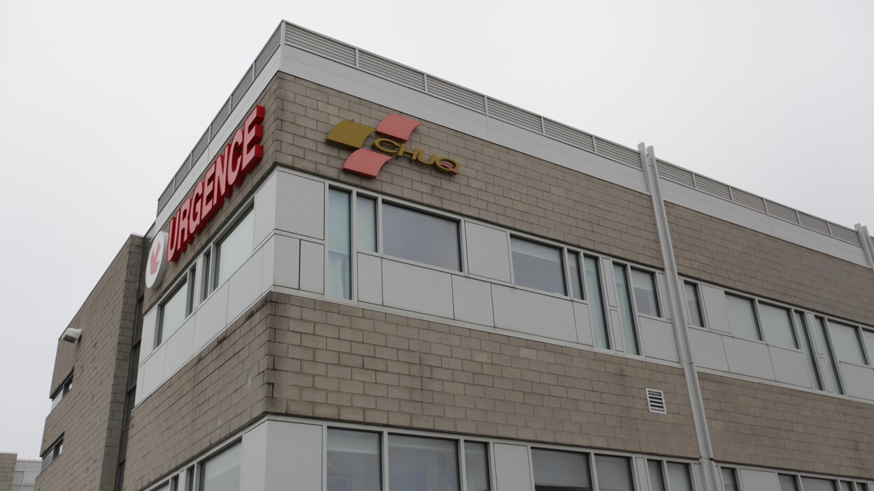 Internet sans fil offert aux patients du CHUL | Radio-Canada