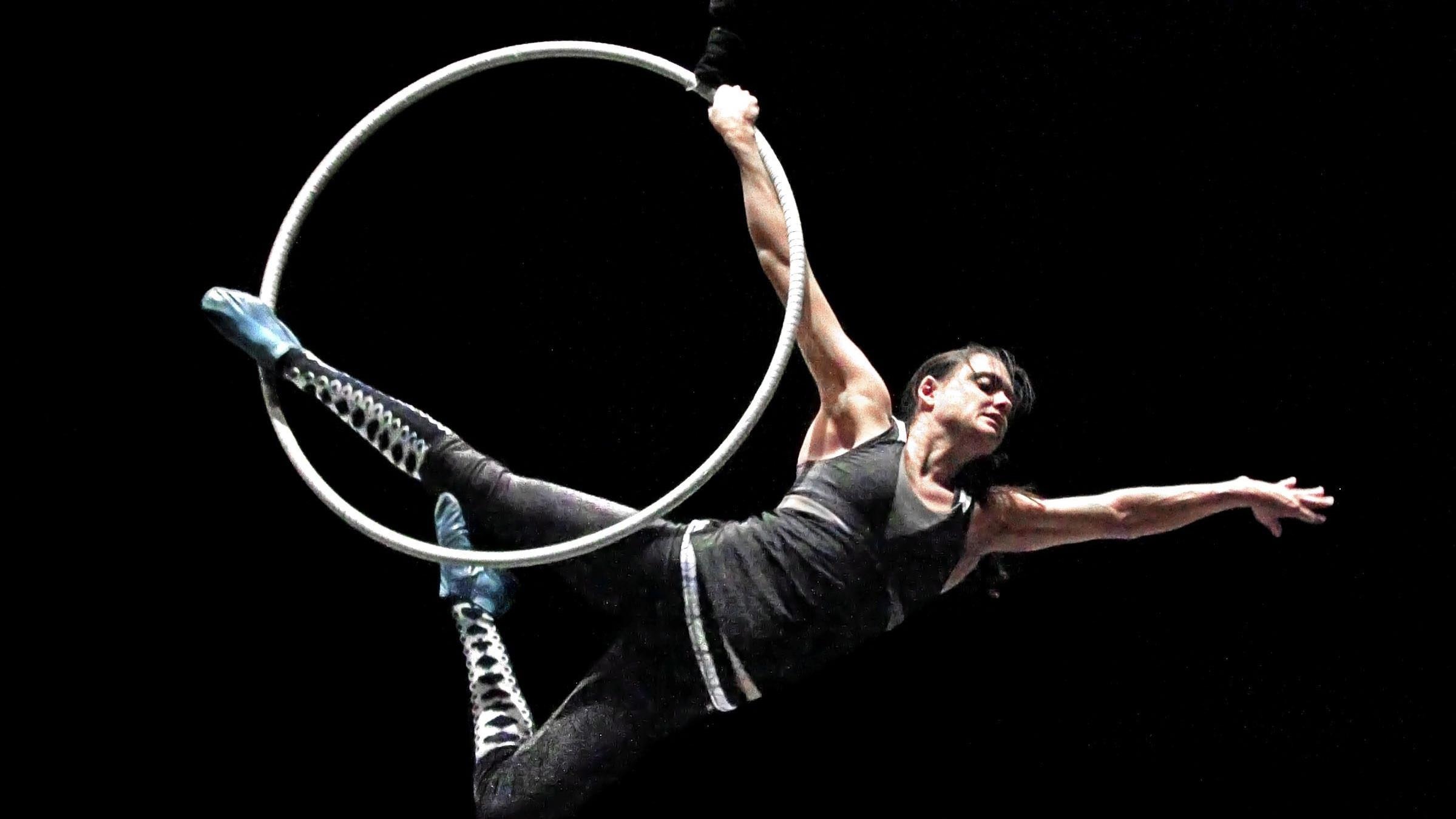 Une Acrobate Du Cirque Du Soleil Fait Une Chute En Australie ICI 