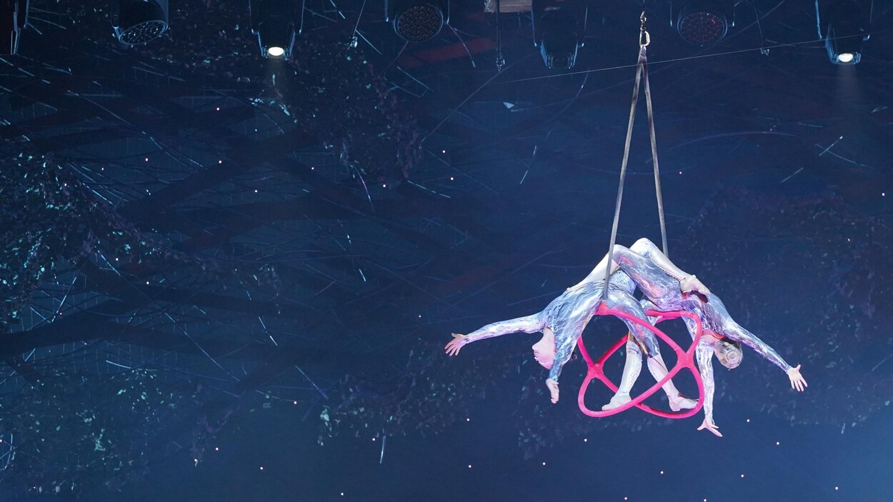 Le spectacle du Cirque du Soleil Vive nos divas en images | Radio-Canada