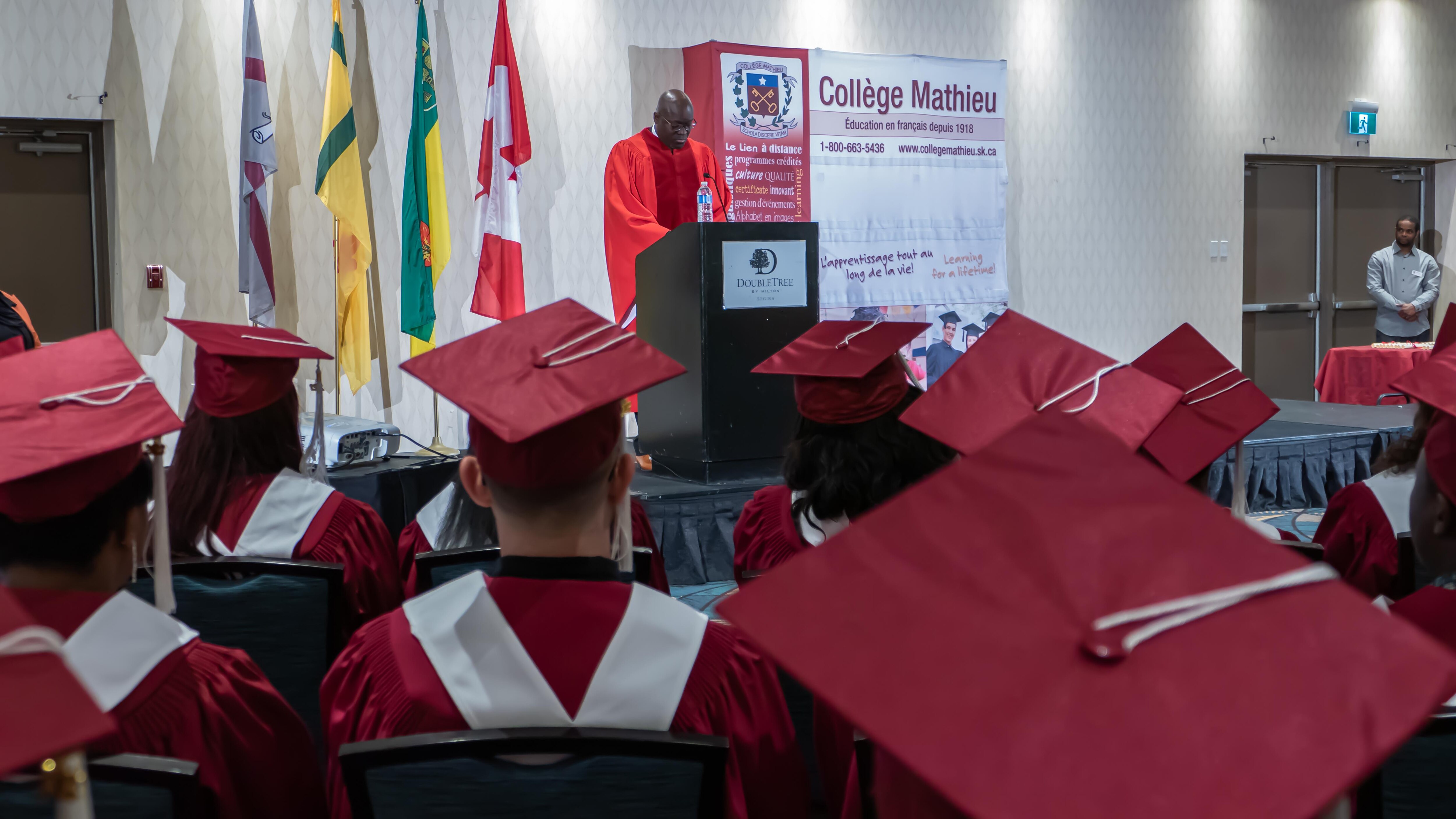 Célébrer la « persévérance » à la collation des grades du Collège Mathieu