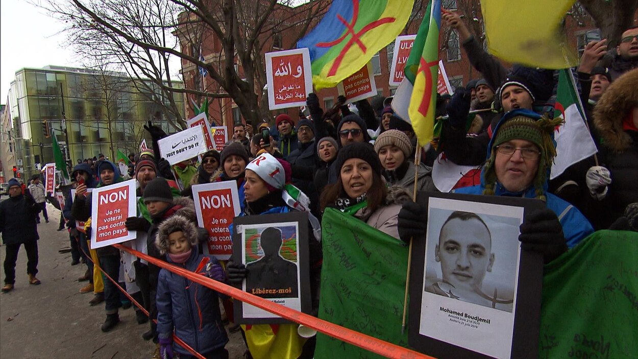 Manifestation Au Centre Ville De Montreal Contre La Presidentielle Algerienne Radio Canada Ca