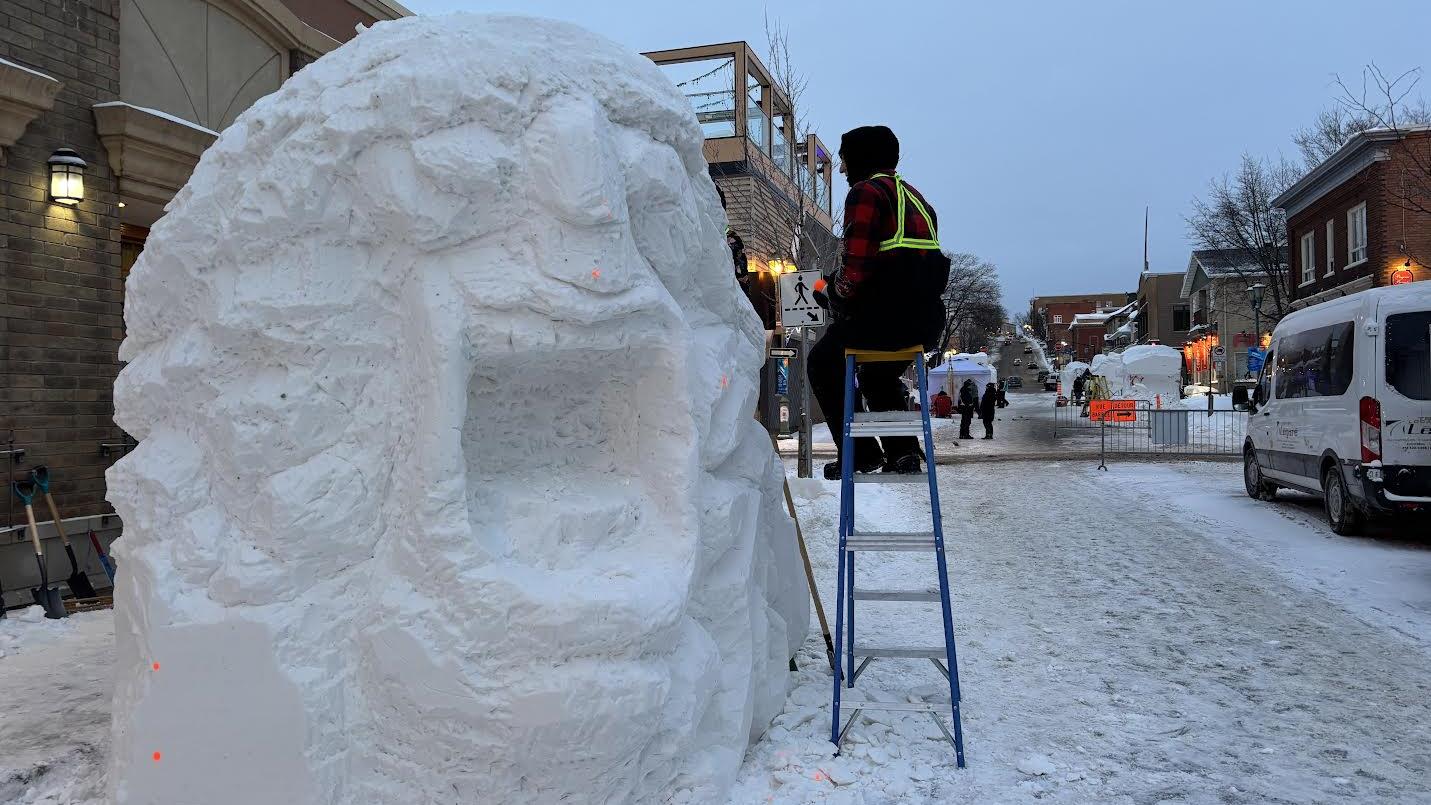 30e édition du Concours intercollégial de sculpture sur neige de Rivière-du-Loup