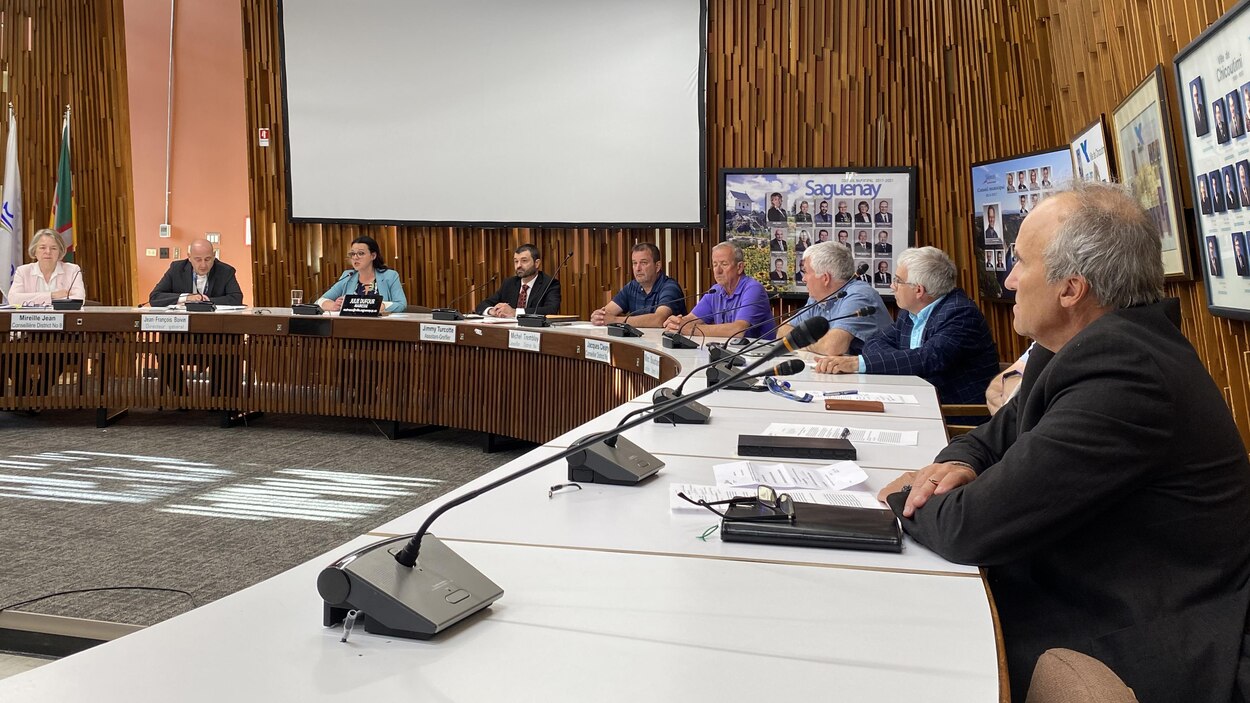 La consultation sur les horaires des conseils municipaux de Saguenay